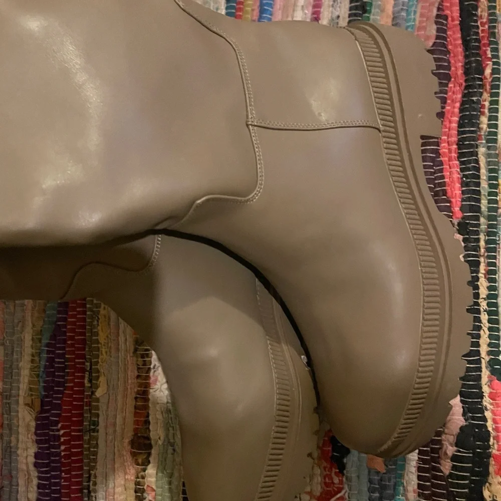 H&M Tan Knee-High lug Boots Brand New with Tags